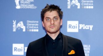 Chi è e cosa fa la moglie di Luca Marinelli: bellissima